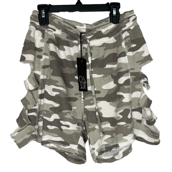 CHASER Women’s Camouflage pull-on elastic waist camo shorts with side cutouts - Picture 1 of 3